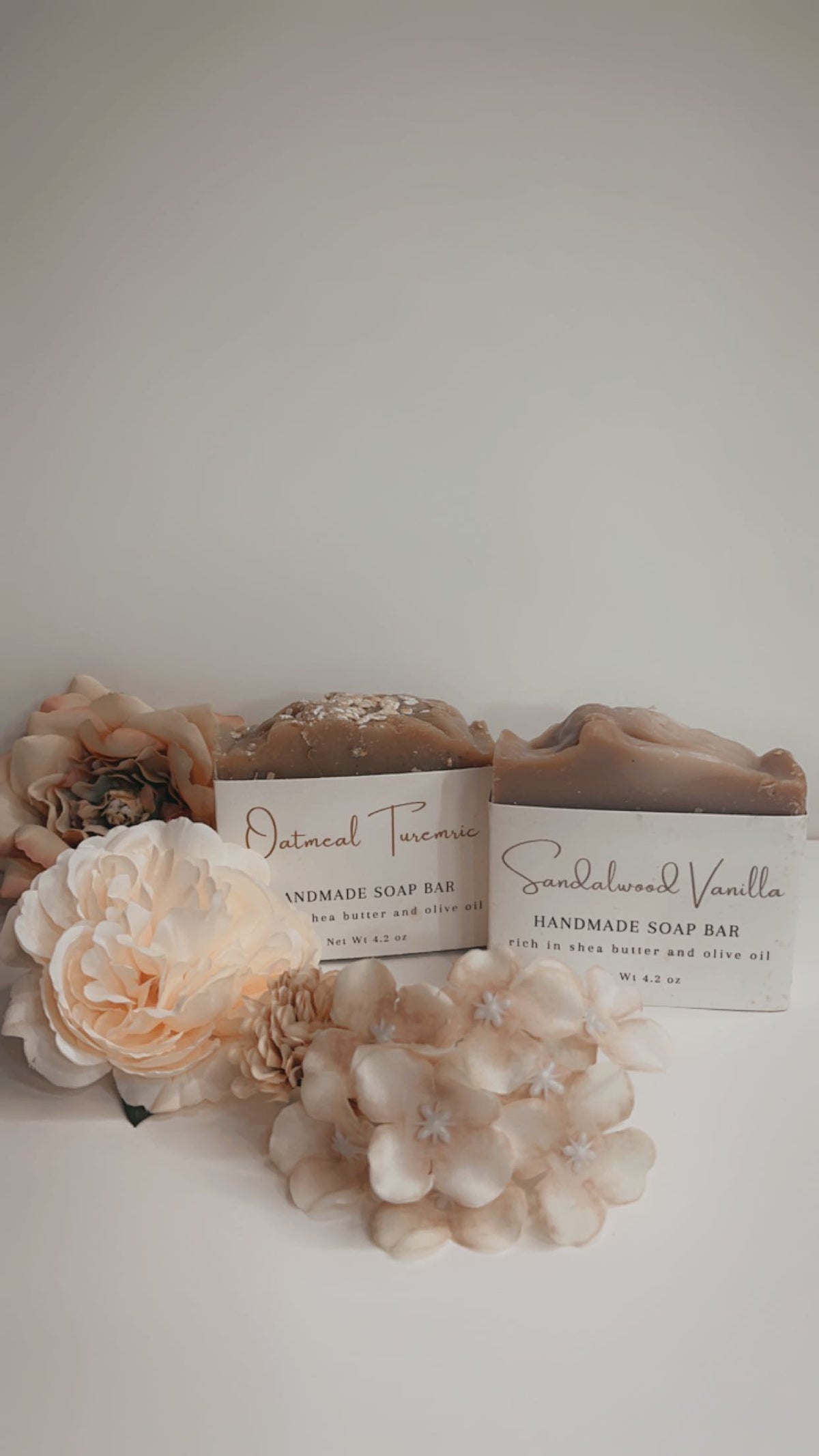 Oatmeal turmeric & Sandalwood Vanilla